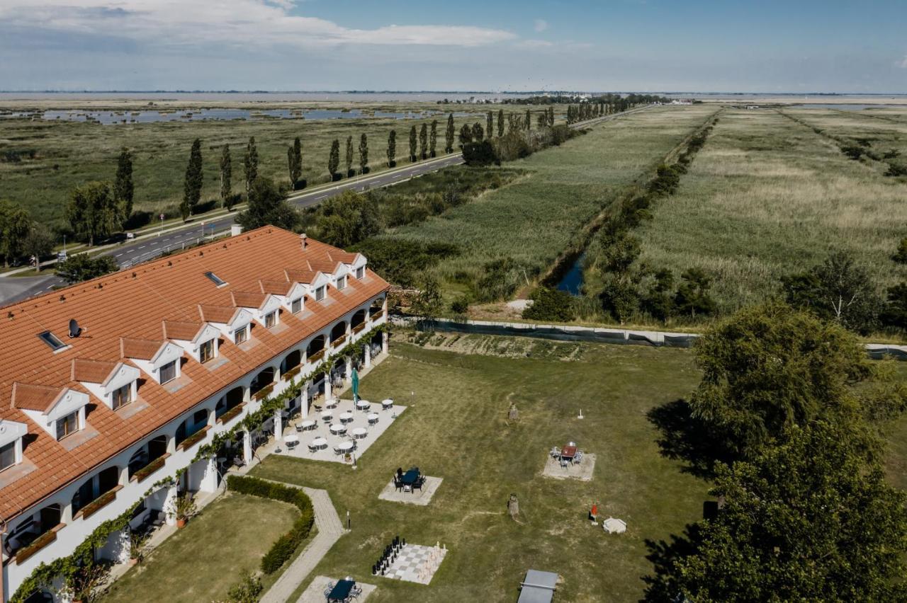 Hotel Mörbischerhof Mörbisch am See Exterior foto