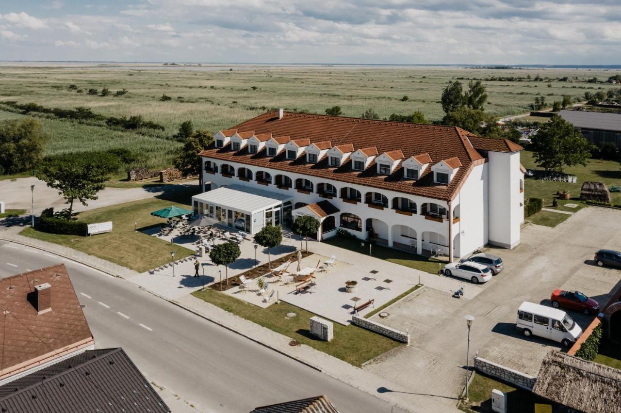 Hotel Mörbischerhof Mörbisch am See Exterior foto